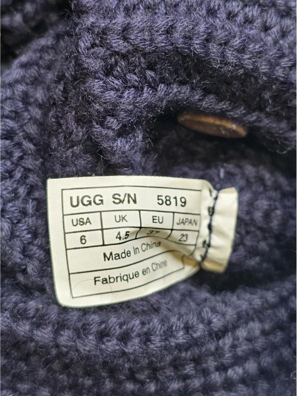 UGG Australia Women's Classic Cardy Knit Boots Navy Blue Size 6 3-Button 5819